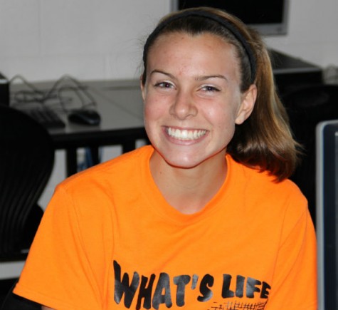 Sophomore Sophia Thomas supports Unity Day by wearing orange