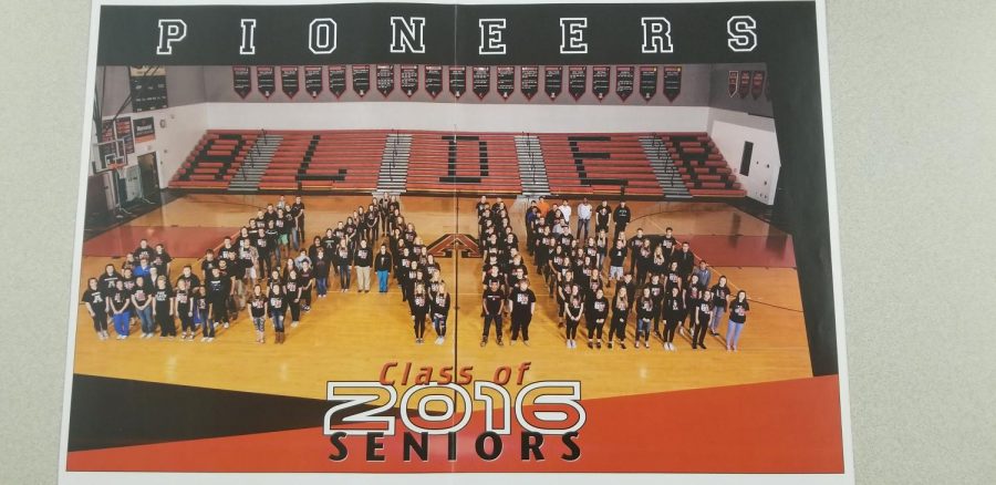 Seniors+ready+for+JA+pictures+to+be+over