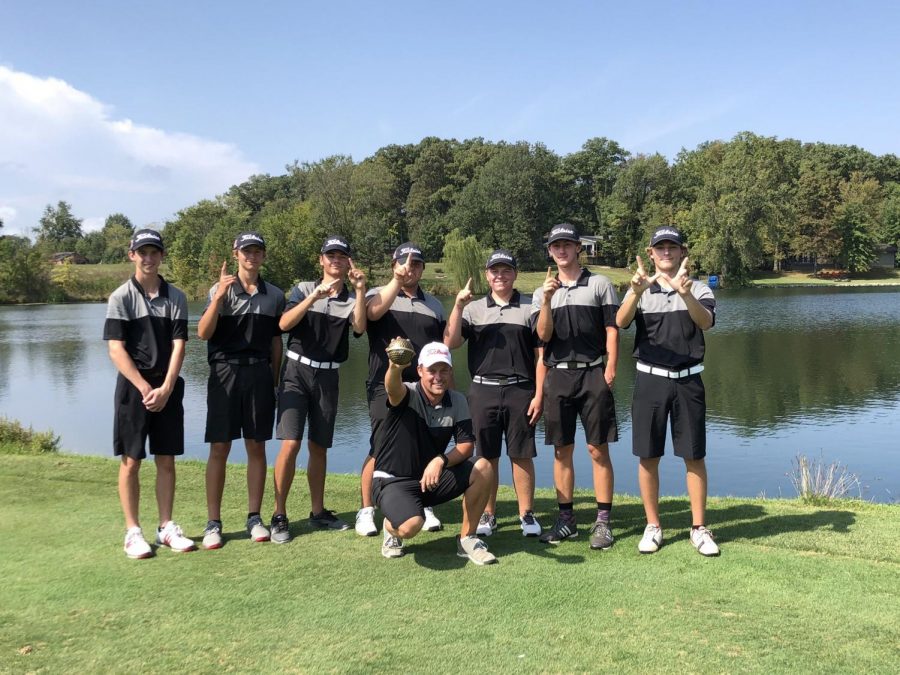 Golf Team Wraps Up Successful Season and Looks to the Future