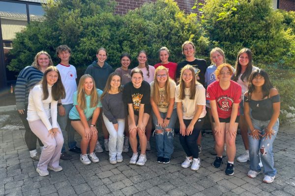 A group photo from nature club's first meeting.

Photo courtesy of Anna Engle.