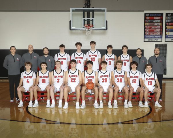 Boys basketball team photo.
Photo courtesy of Jonathan Alder yearbook.